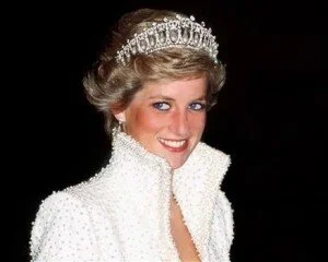diana king collar